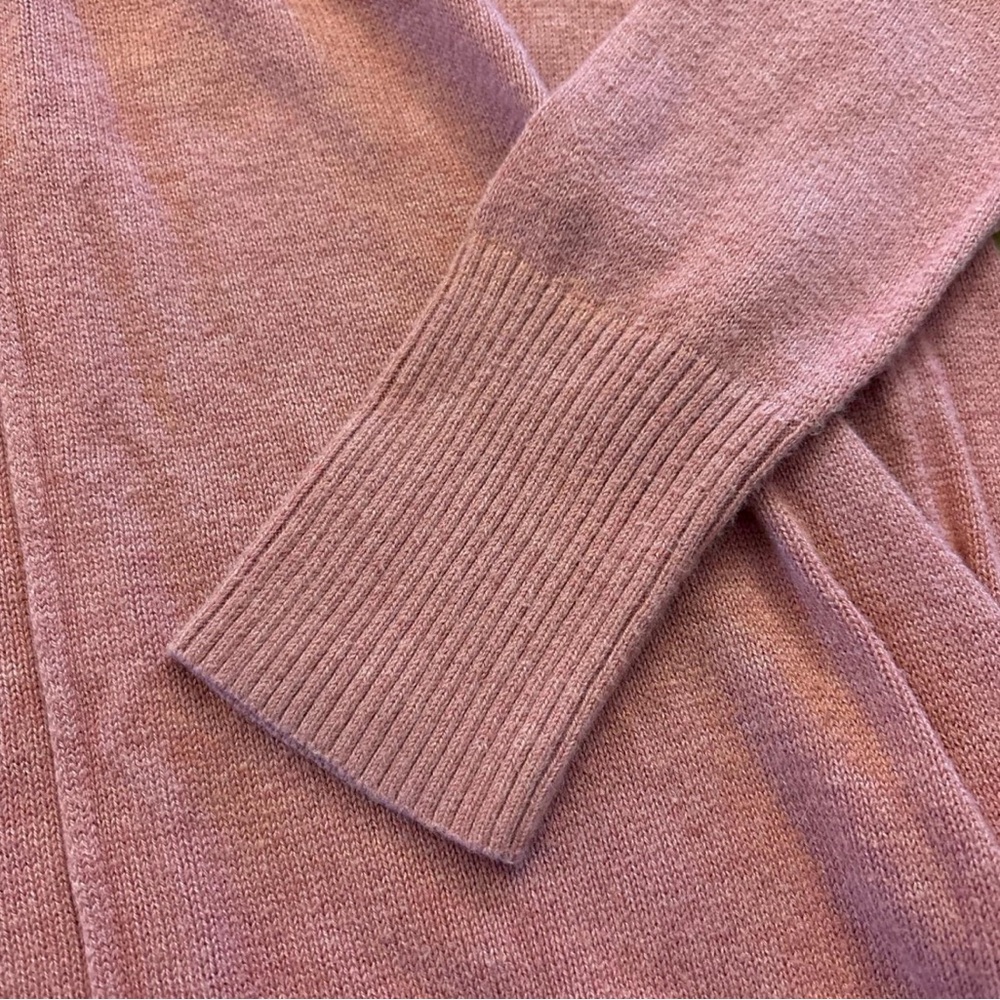 Pink Sweater - Picture 2 of 5